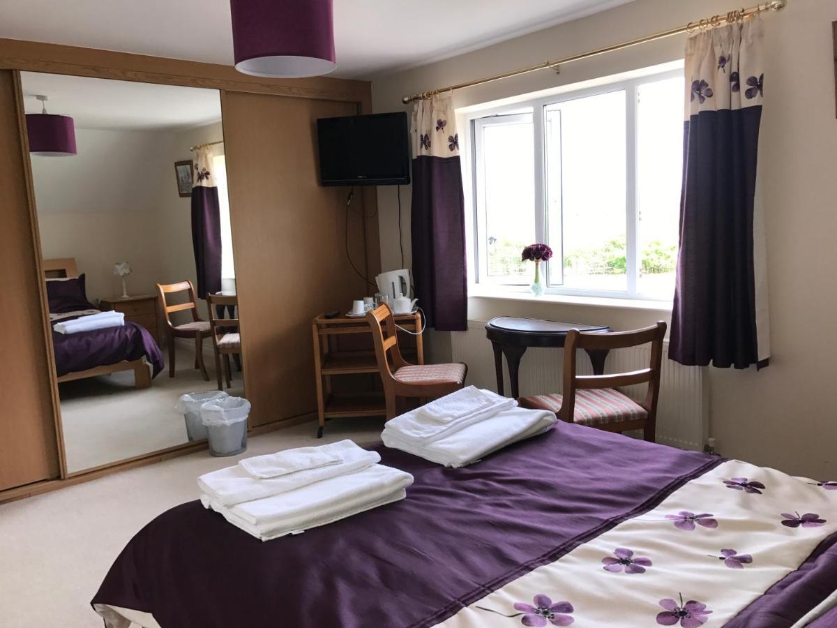 Bwthyn Rhosyn Bed and Breakfast Llannon Exteriör bild